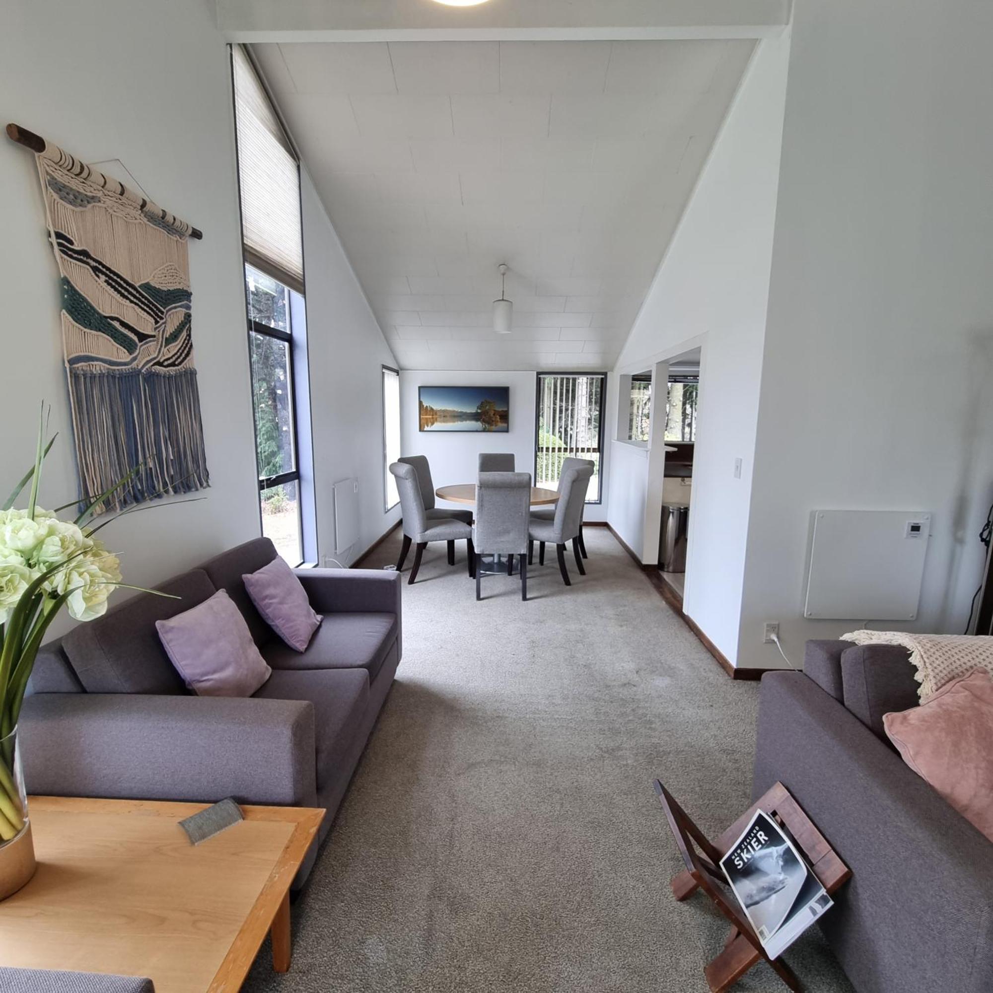 Ride Base Wanaka Apartments Exterior photo